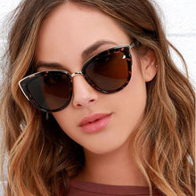 Load image into Gallery viewer, Fashion Sunglasses