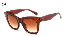 Load image into Gallery viewer, Classic Sunglasses For Women